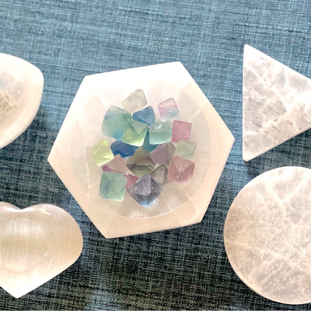 Quality selenite bowl